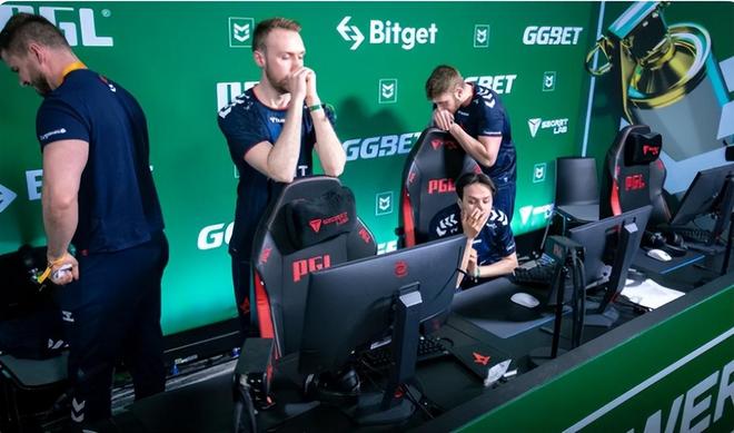 比赛中再次 比赛中再次