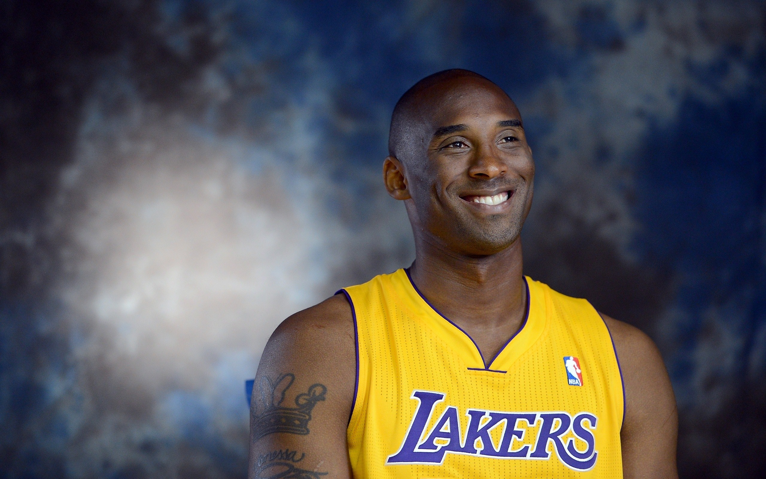 勇敢发声 勇敢发声