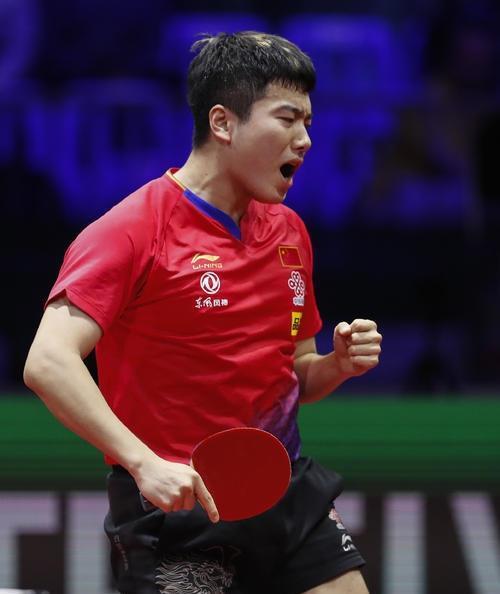 球俱乐部成 球俱乐部成