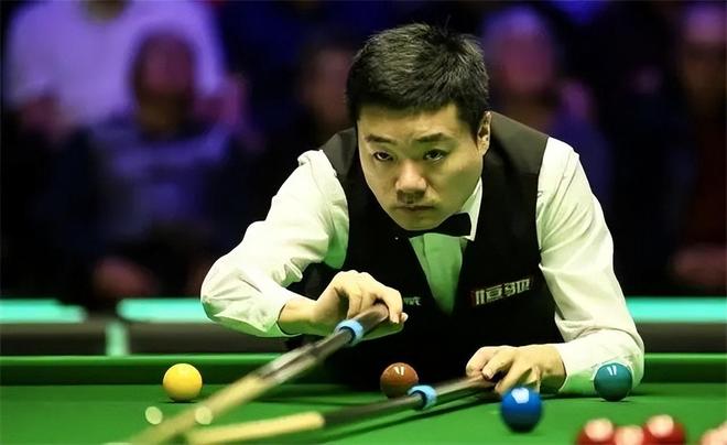 他的两个儿 他的两个儿