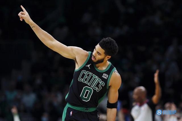 他们通过紧 他们通过紧