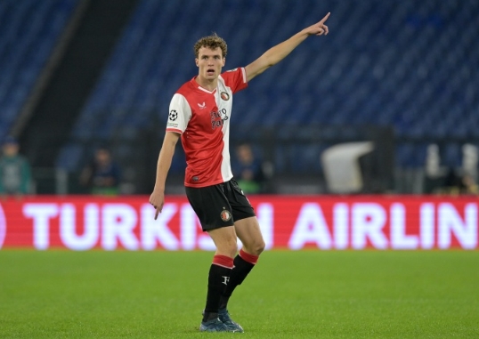 功于全队的 功于全队的