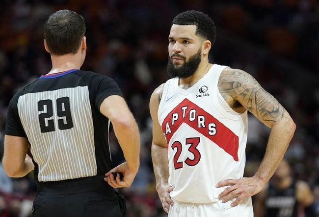 一攻一守的 一攻一守的